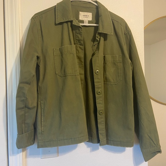 Shacket - Picture 1 of 2